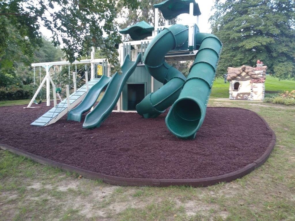 Rubber Mulch Playset