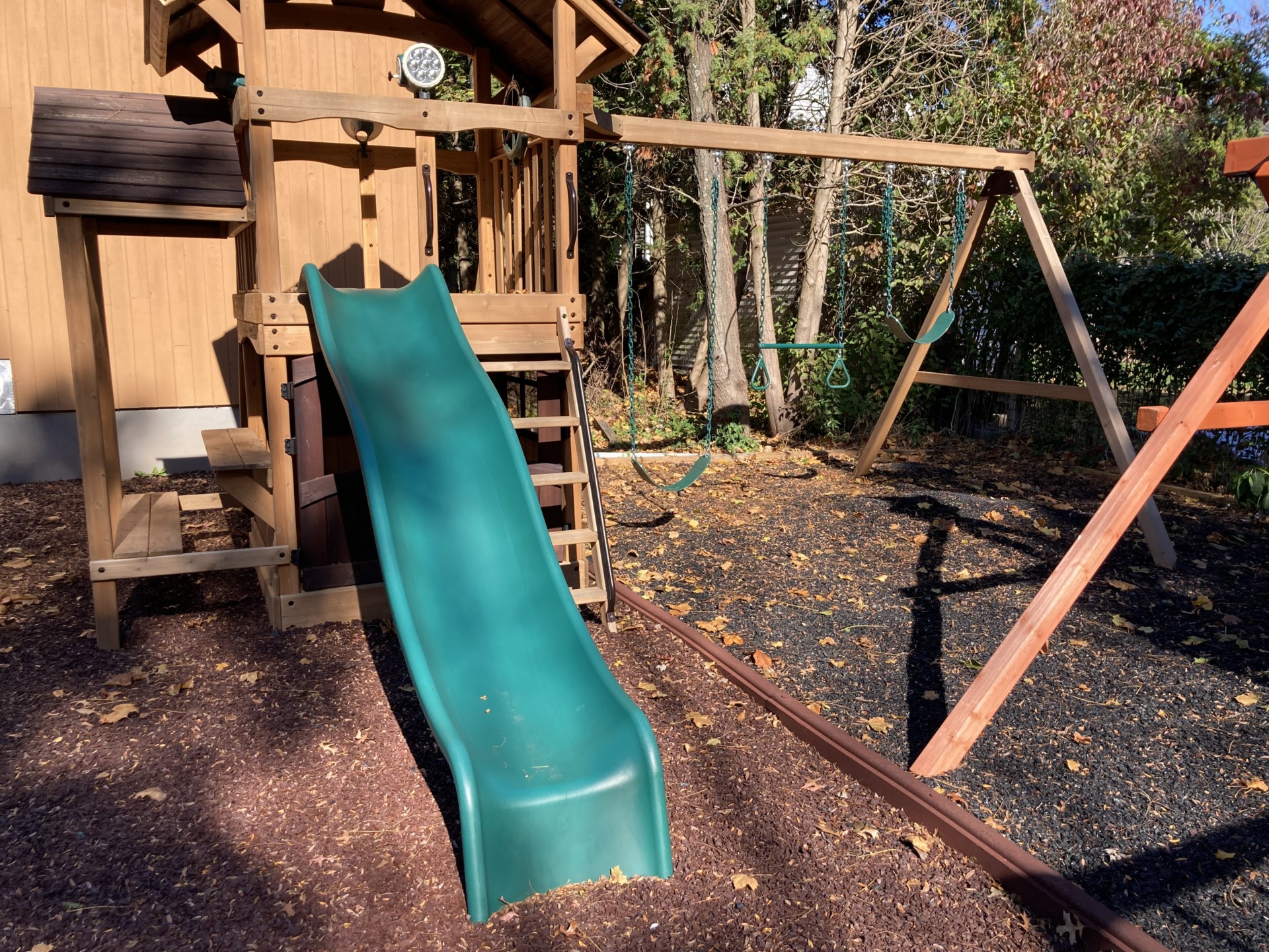 Flemington Adventure Outlook XL Display Swingset & Toy Warehouse