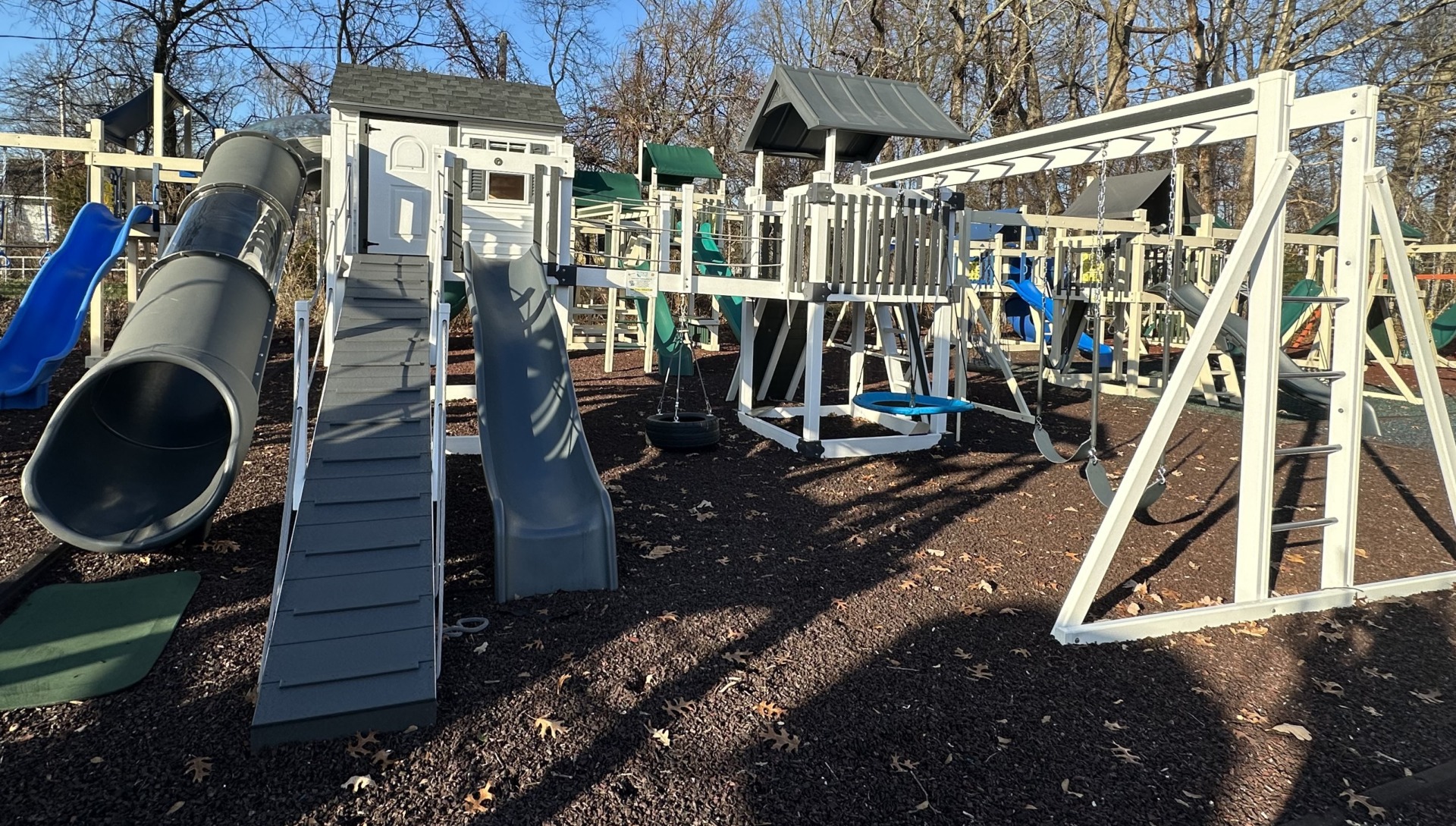 Freehold Vinyl Bridge Playhouse Combo Swingset & Toy Warehouse