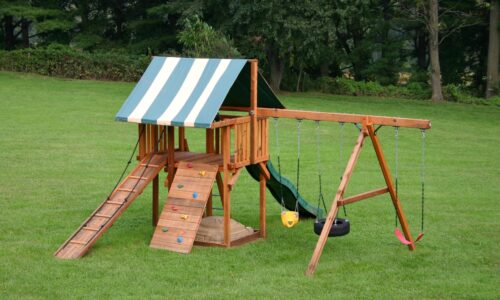 Perfect Backyard Swing Set in Flemington