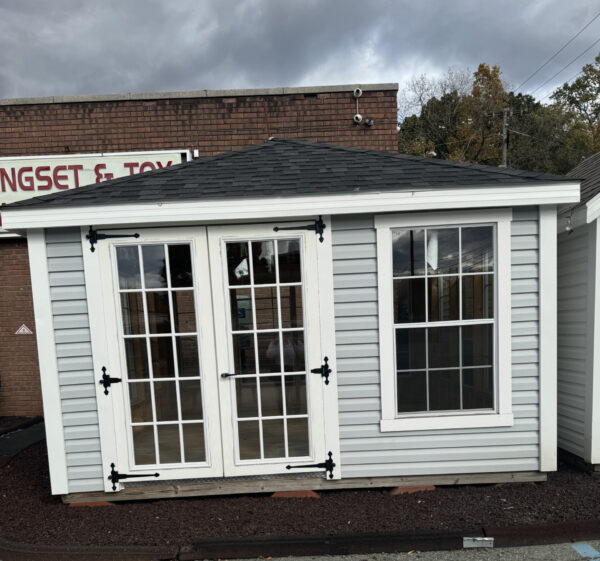 Upper Saddle 12x12 Sunroom